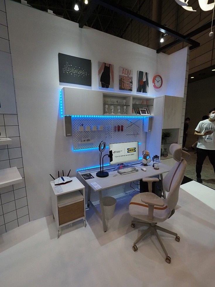 ゲーム関連イベントに初出展のイケア 隣は協業相手のROGブースが