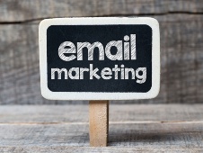 メールマーケティングを導入する6つのメリットと解析方法