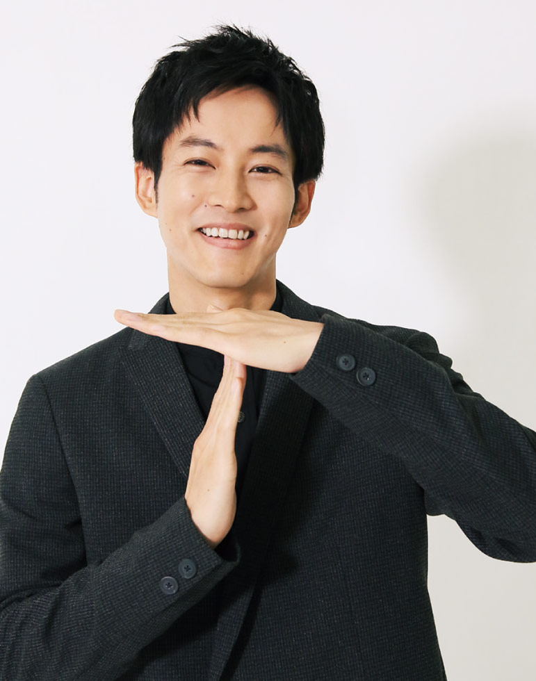 【貴重】松坂桃李 【まとめ売り】 トオリミチ 明日に STORYBOX バンコク 妄想・松坂桃李(松坂桃李)｜ワニブックスオフィシャルサイト