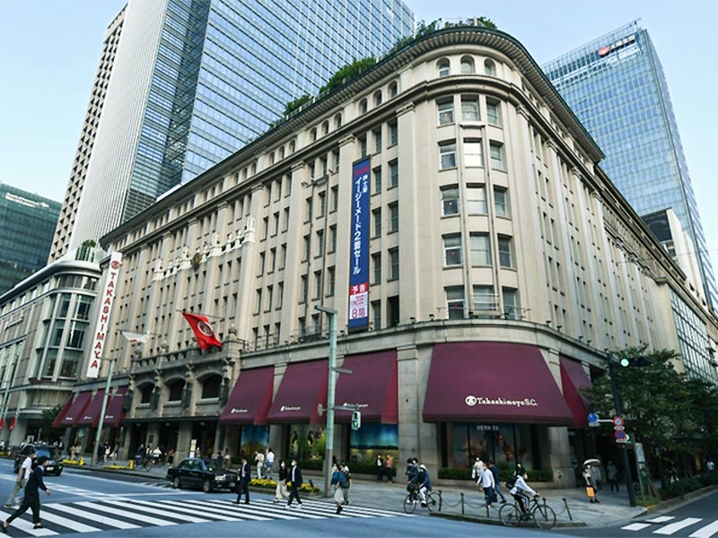 「新しい百貨店」をつくる転職組　ECや金融など新規事業を推進