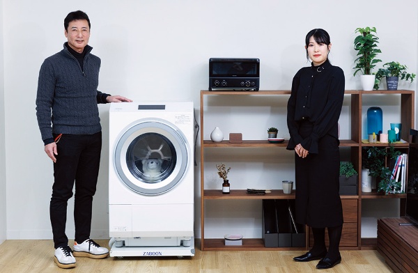 洗濯乾燥機のデザインは ドラムの窓 が肝 東芝の解決策とは 日経クロストレンド 洗濯乾燥機のデザインは ドラムの窓 が肝 東芝の解決策とは 日経クロストレンド