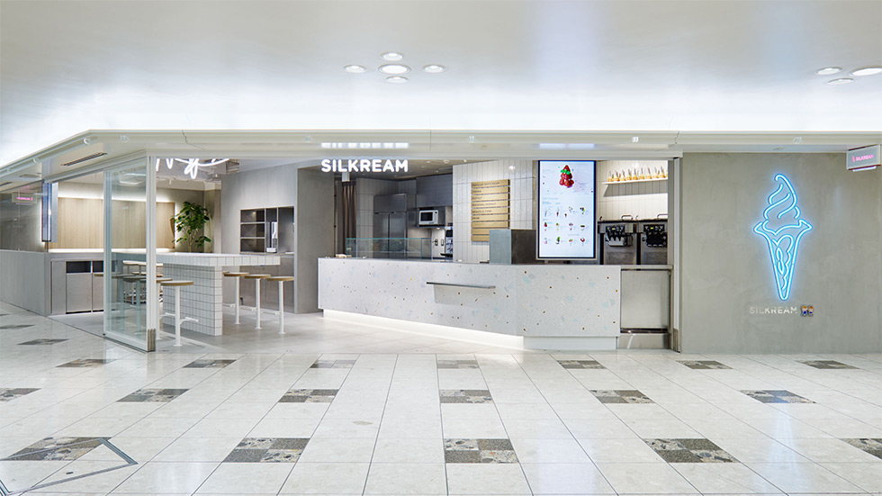 ソフトクリーム老舗の高級版「クレミア」 誤算ブーム、その内幕：日経