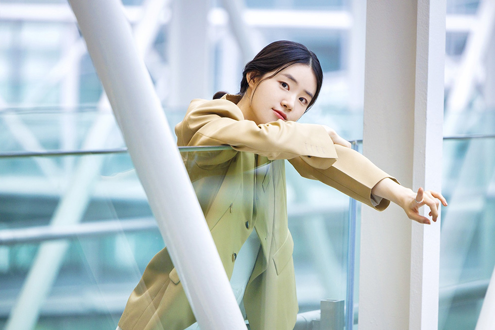 シン・シアはオーディション時に大学で演劇…：日経クロストレンド