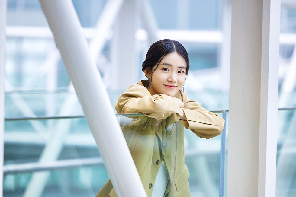 シン・シア 1400人超の中から主役をつかんだ期待の新人：日経クロストレンド