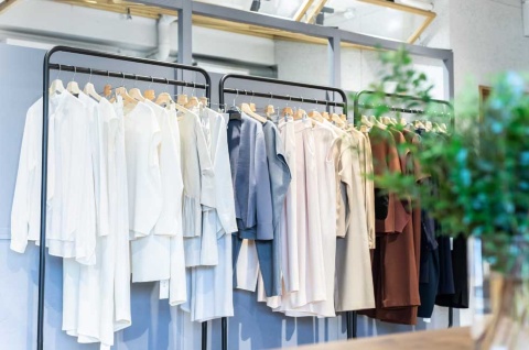 アパレルブランド「SOEJU」を展開するモデラート(東京・渋谷)は、ブランド創設時から東京・代官山に売らない店を常設している