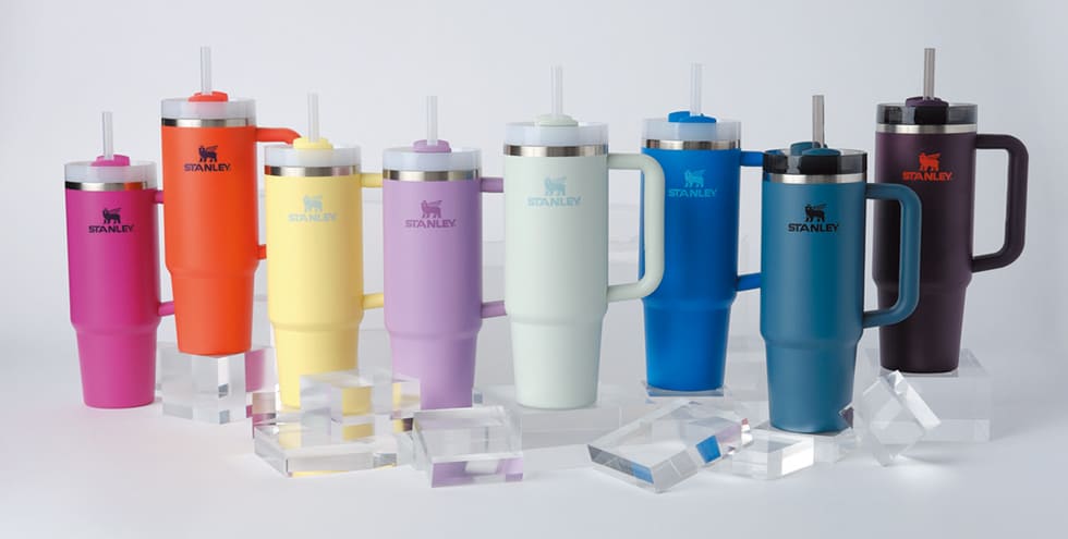 漏れるリスク」ありでも若者売れ 異色のタンブラーが突然ヒット：日経