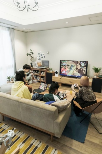 「東京ゲームショウ2021 オンライン」のマイクロソフト公式出展社番組で、日本でのクラウドゲーミングサービスの開始を発表。写真はその際のプロモーションムービーの1シーン
