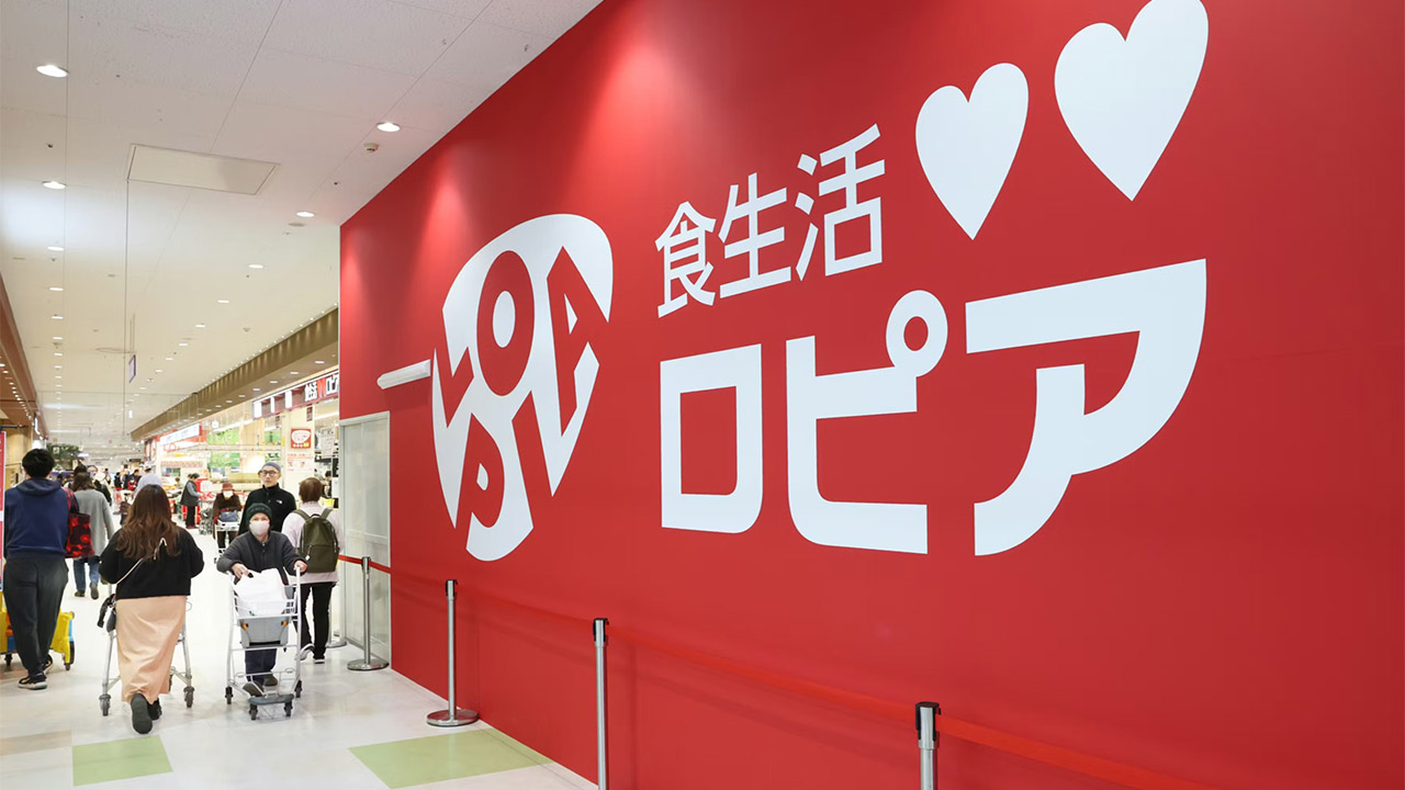 なぜ売れる？ 衣類シワ伸ばし家電「LGスタイラー」、新市場開拓 | 日経