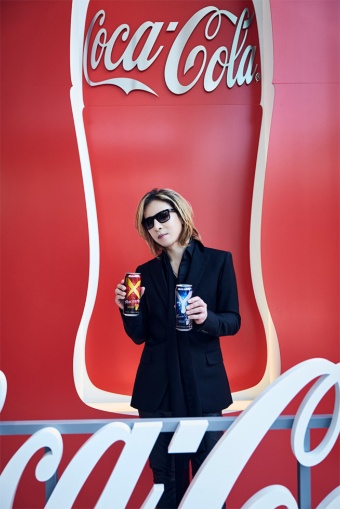 日本コカ・コーラと「リアルゴールド」でコラボした（東京都渋谷区の日本コカ・コーラ本社）