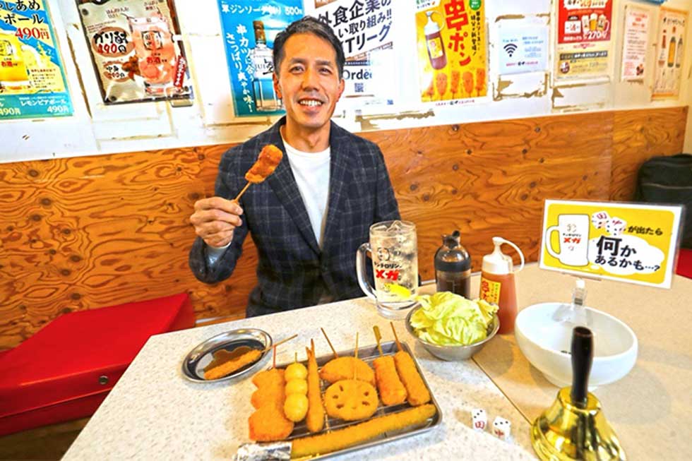 店ごとにスポンサーを募る? 串カツ田中トップが語る異色戦略:日経 店ごとにスポンサーを募る? 串カツ田中トップが語る異色戦略:日経