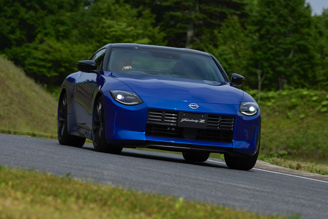 まるで全面刷新、嘘みたいな日産フェアレディZのマイチェン裏話：日経