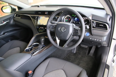 国内ではタクシーでも多く採用されてきた。米国生産により、海外での人気も高い