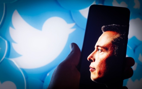 ツイッターの買収騒動で批判を浴びたイーロン・マスク(写真:ロイター)