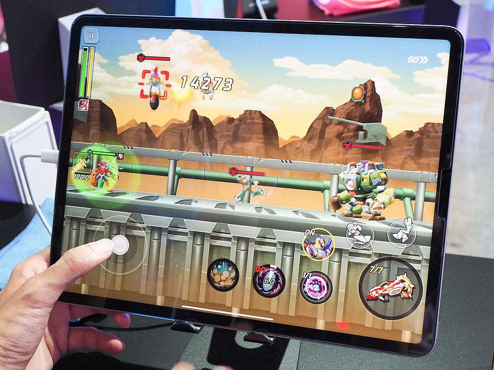CROOZとgumiがタッグ、最新ブロックチェーンゲームをアピール CROOZとgumiがタッグ、最新ブロックチェーンゲームをアピール