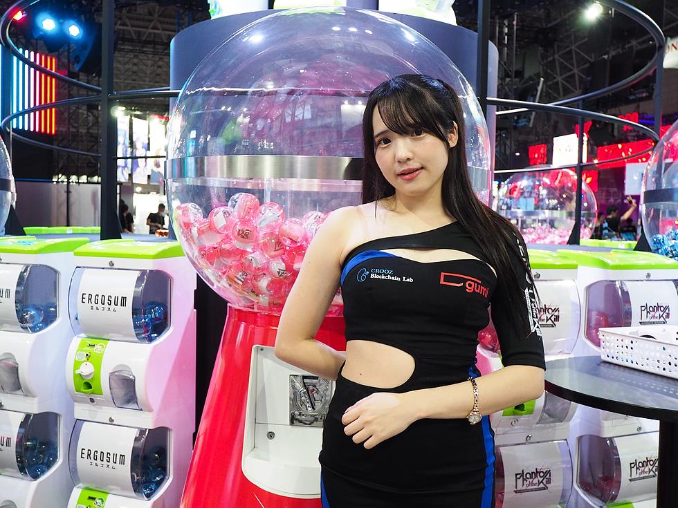 CROOZとgumiがタッグ、最新ブロックチェーンゲームをアピール CROOZとgumiがタッグ、最新ブロックチェーンゲームをアピール