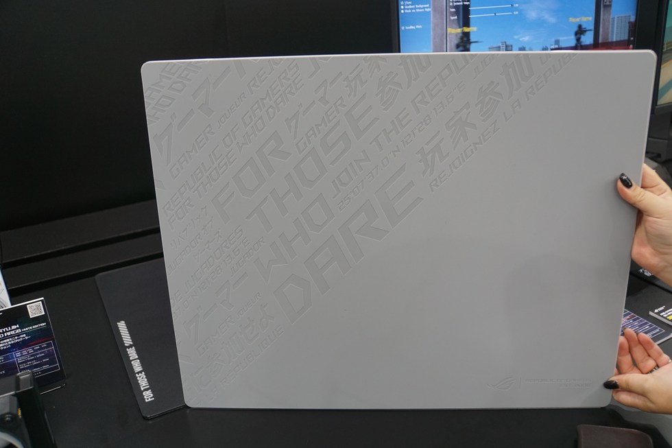 ASUS、ROGブランドの日本未発売製品を多数展示【TGS2023】：日経