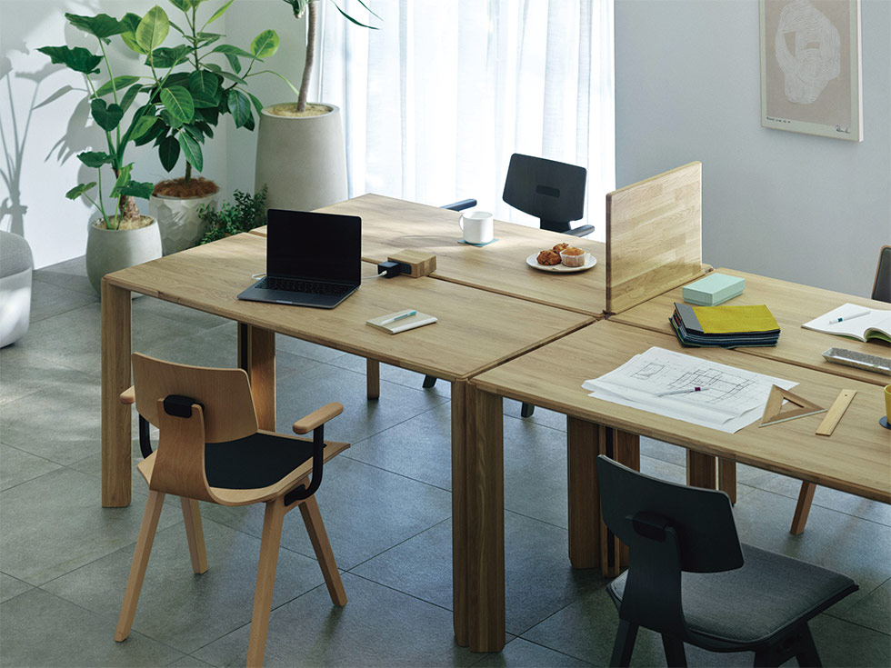 オフィスの椅子や机を「家具」に 内田洋行が木を全面活用：日経クロス