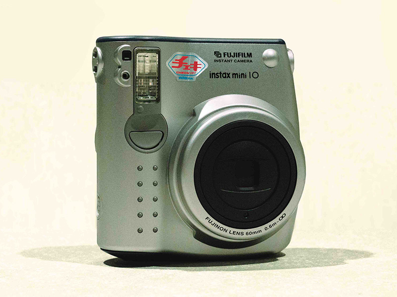 「チェキ」開発の舞台裏を初代担当が語る　年間売り上げ1500億円突破