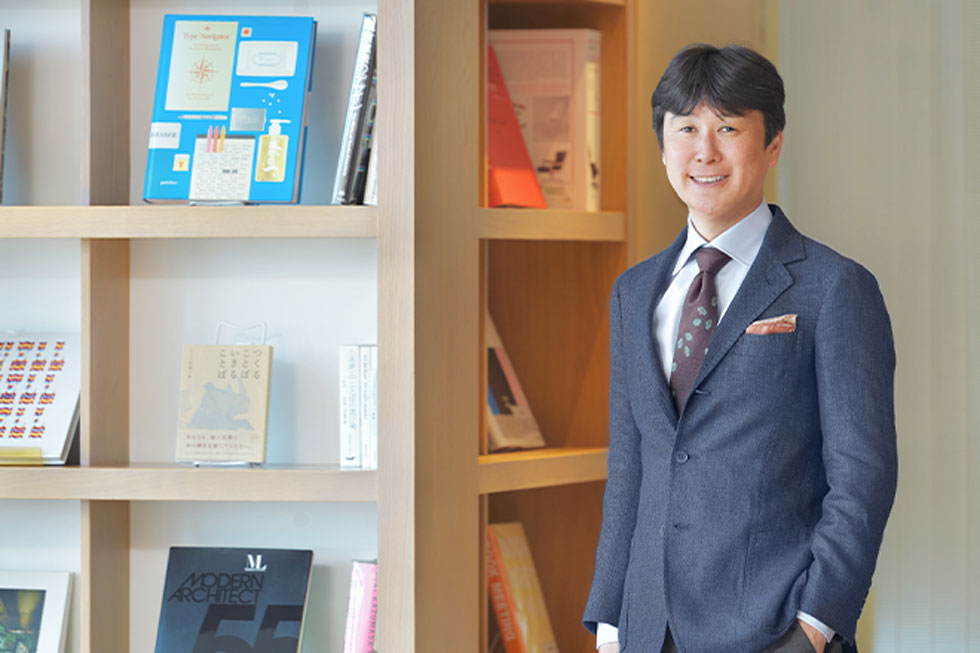 新Vポイント＆TSUTAYA改革の舞台裏 CCC髙橋社長兼CEOが登壇 ：日経