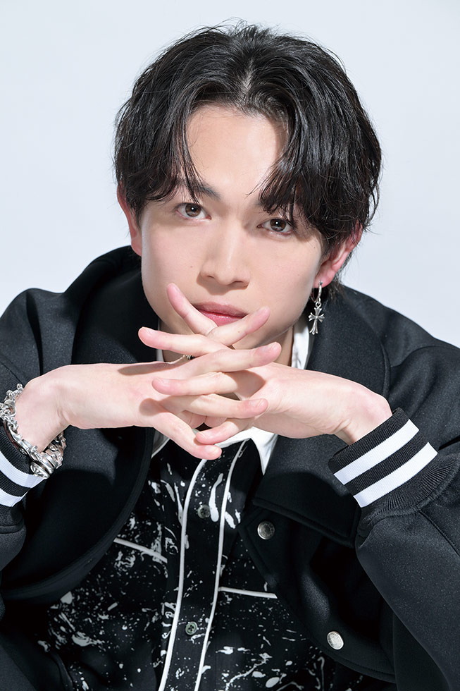 注目の20代男優・綱啓永 連ドラ単独主演作が大きな自信をくれた：日経