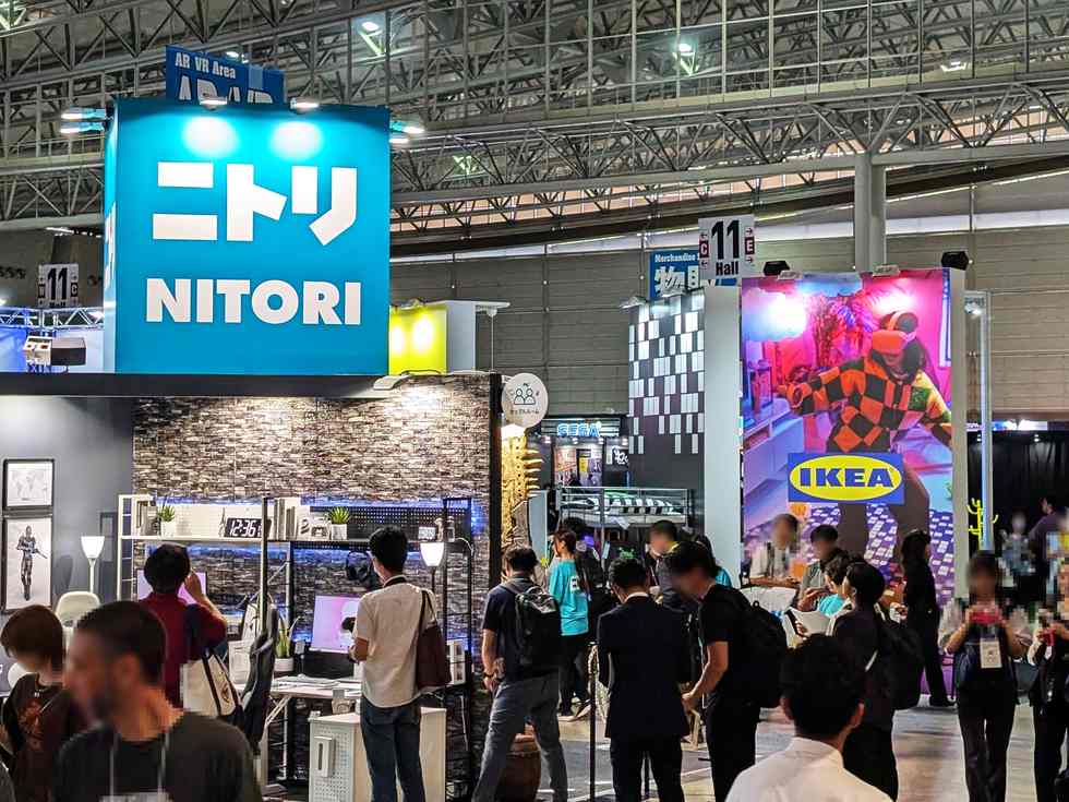 イケアとニトリが向い合せ！ 新ゲーミング家具や防音アイテムに注目