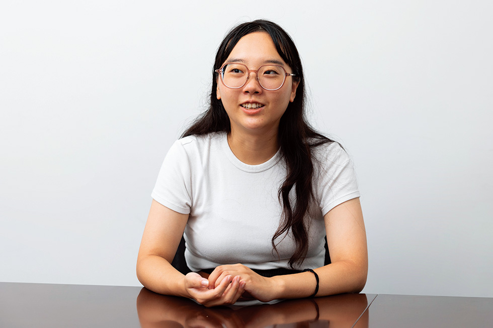 夢の「パピコ2本食い」 異色の新体験生んだ“無駄づくり”、グリコの先見