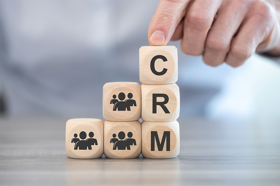 CRMの誤解 なぜ顧客とコミュニケーションしても成果が出ないのか：日経