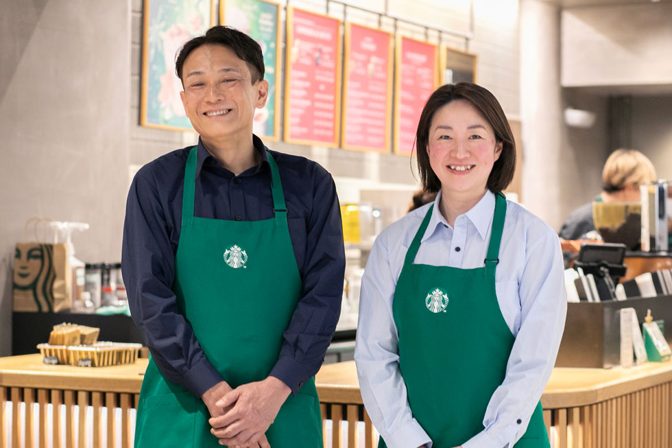スタバで働く60代「元広告マン」と副業「外資金融マン」が学んだこと