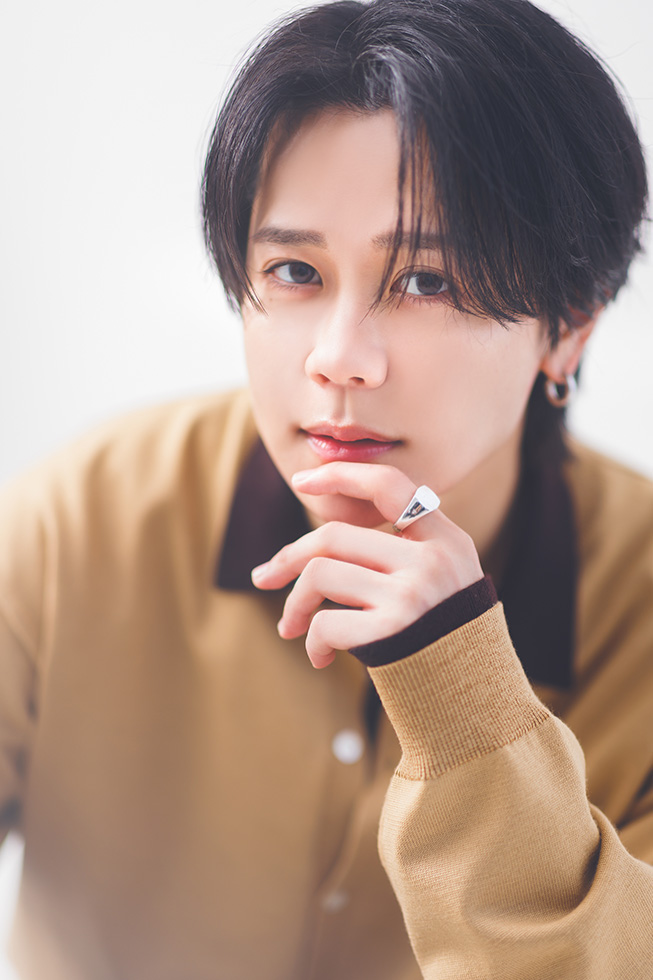 INI藤牧京介×八木勇征 歌に懸ける覚悟と表現者のリアル：日経クロス