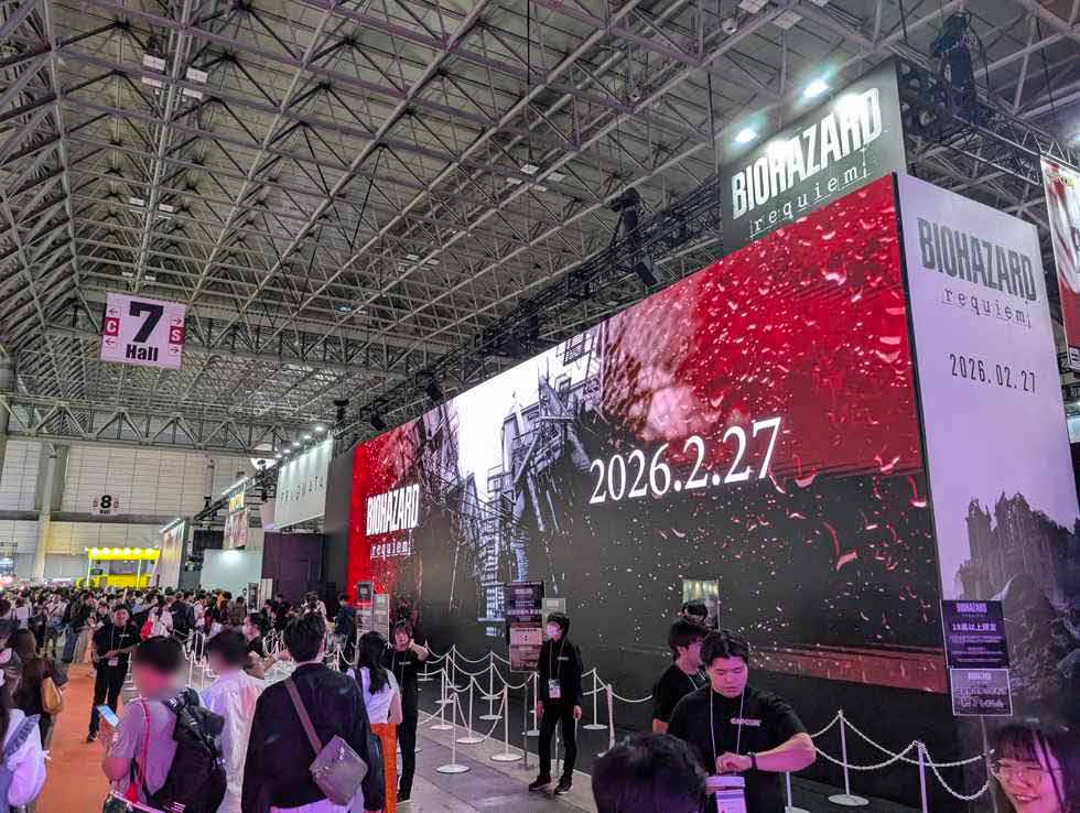 巨大スクリーンで「バイオハザード」最新作を紹介【TGS2025】：日経