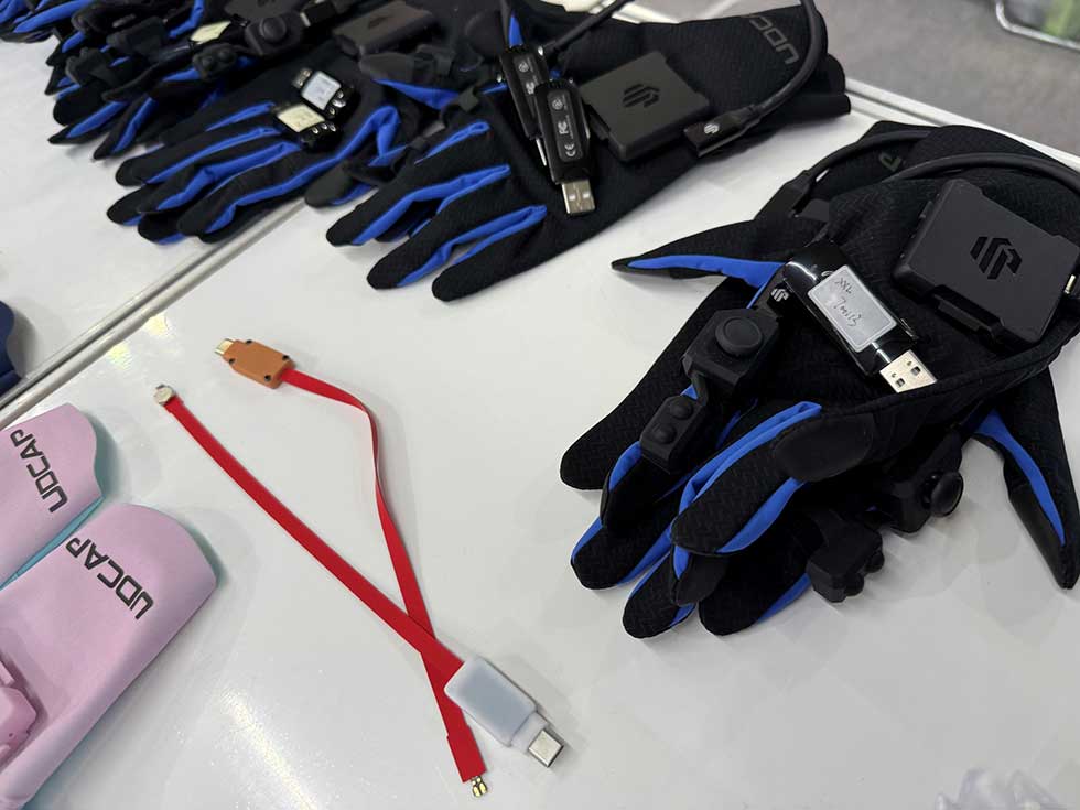 UDCAP サイズL コントローラー対応ベース UDCAP サイズL コントローラー対応ベース Product Page | UDCAP VR