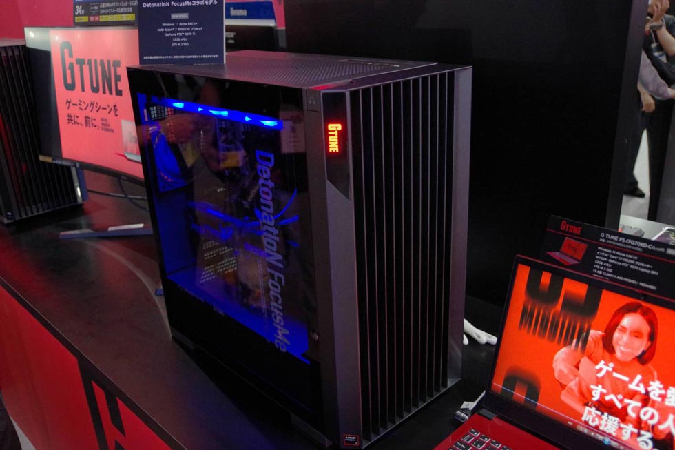 透明／非透明を切り替えられるゲーミングPC「NEXTGEAR」に熱視線