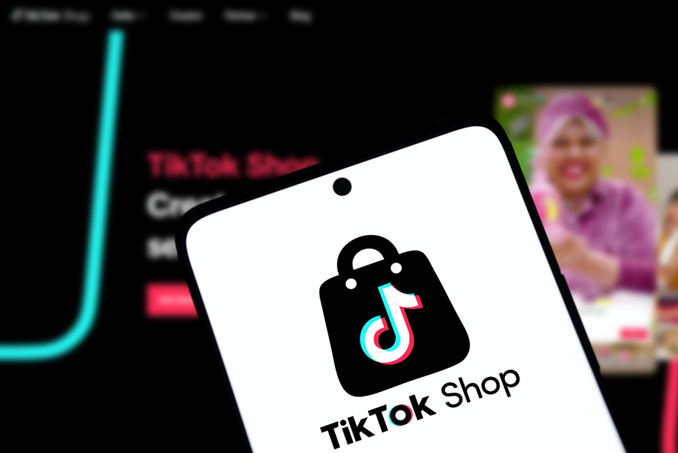 日本上陸の「TikTok Shop」に厳しい現実 日清でも売り上げわずか103万 約7万円の商品　新品未使用　Instagram TikTok youtube 配信　モデル