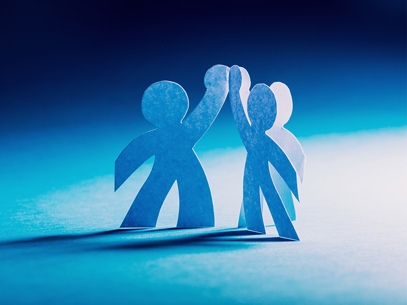 営業利益15％増の衝撃　「連携」だけでBtoB企業は激変する