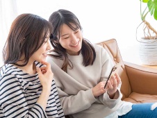 推し活貧乏、推し愛のスコア化… 熱狂が生む未来「5つのキーワード」