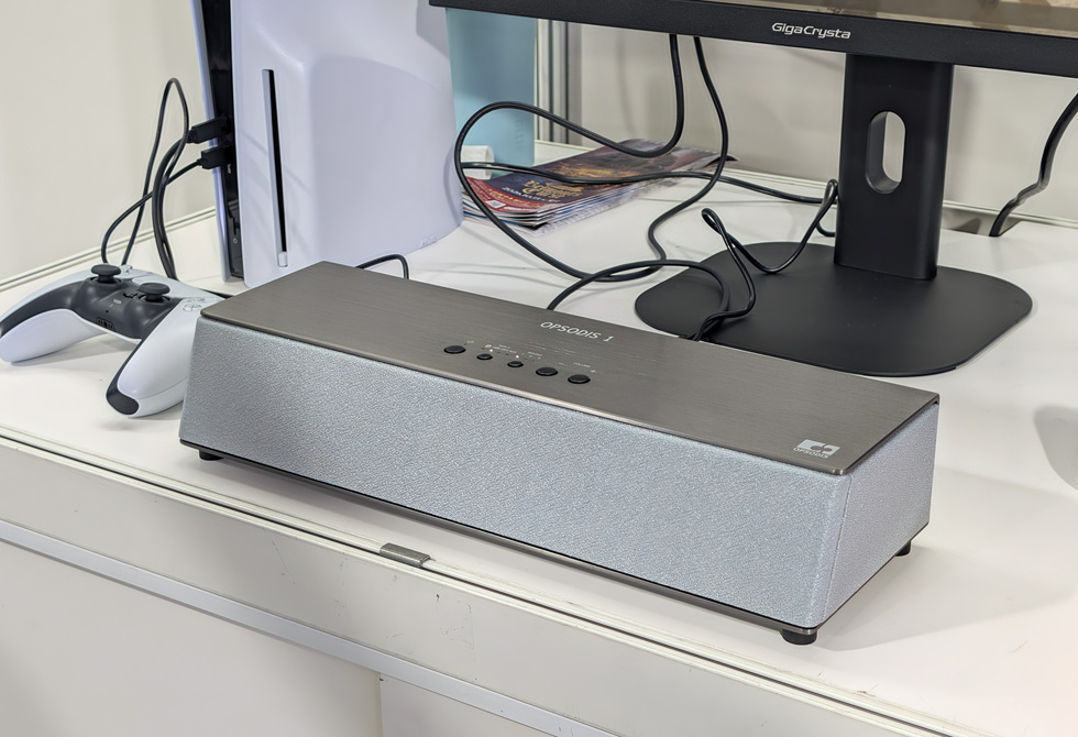 鹿島建設開発の立体音響スピーカーで、音に包まれるゲーム体験