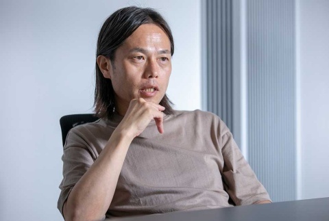 ナインアワーズ代表取締役 Founderの油井啓祐氏(写真/丸毛 透)