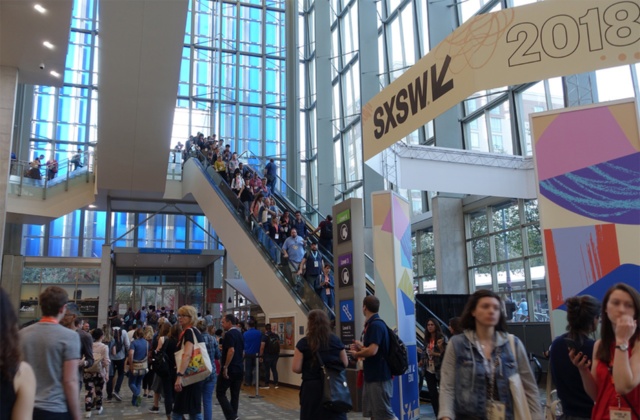 SXSWの風景。世界中から映画や音楽、インタラクティブといった各業界の専門家が集まった