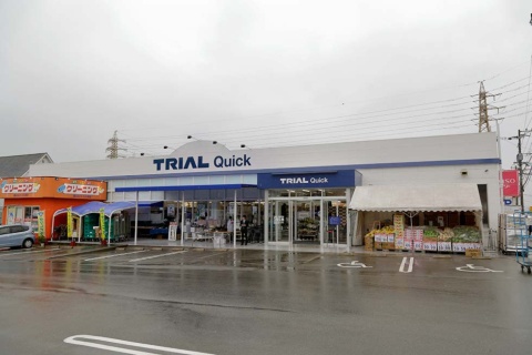 福岡県大野城市にオープンした新業態店「トライアル Quick大野城店」。約300坪とスーパーマーケットサイズ