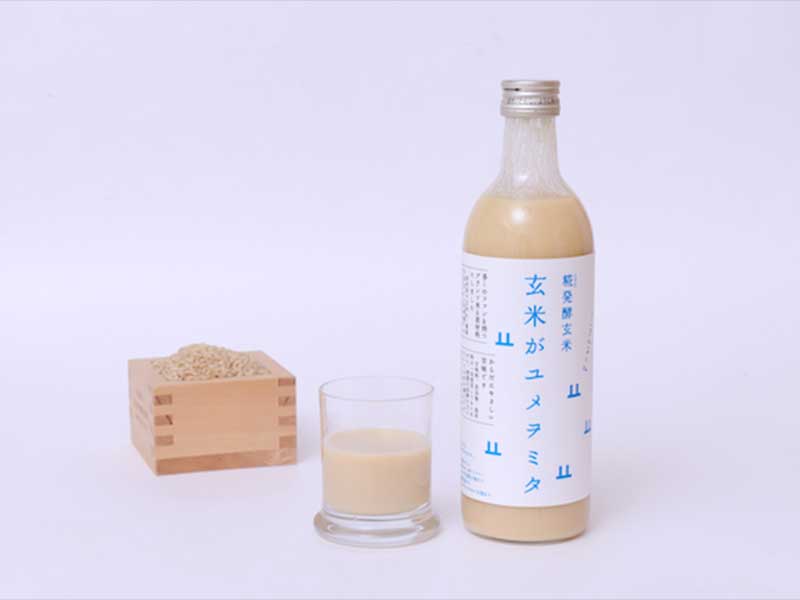 1本1500円でも大人気の甘酒　脱サラ親子の意外なマーケ術