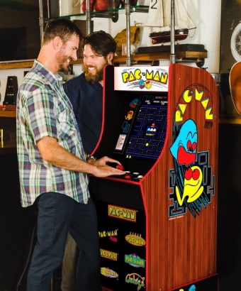 「Arcade 1 Up」のパックマン40周年記念特別バージョン