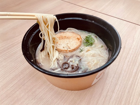 一風堂による完全植物性の「IPPUDO プラントベース(豚骨風)ラーメン」