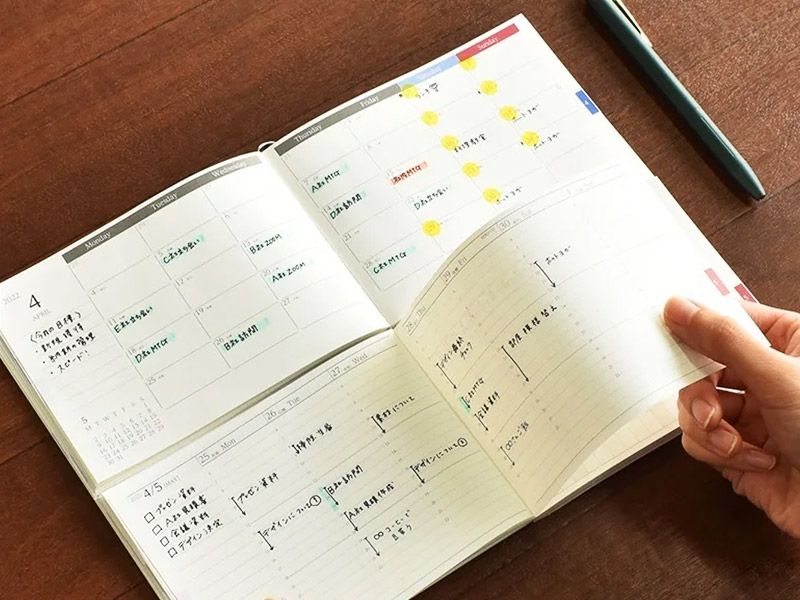 名古屋の老舗“下請け”手帳メーカー躍進　10万部ヒットの企画術