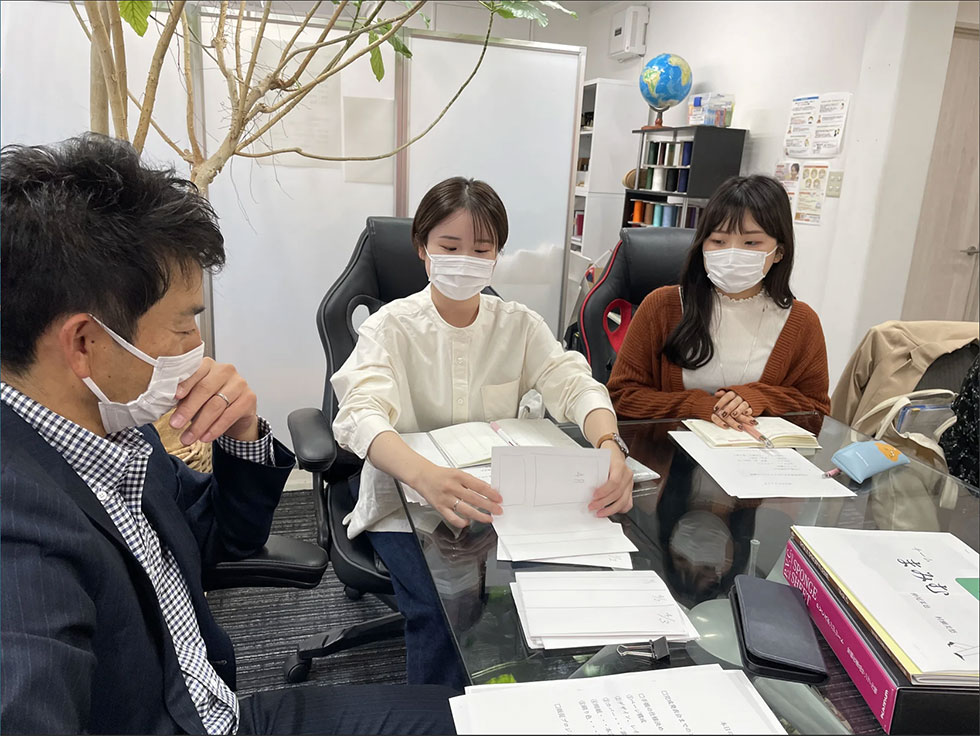 Z世代と共同開発」の○と× 若者にウケるアナログ商品を生むには：日経
