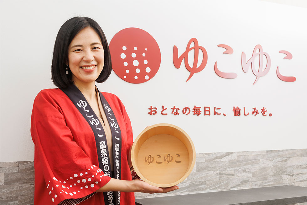 シニアのデジタル接点、必須は“QR” 人気宿泊予約サイトの極意：日経 