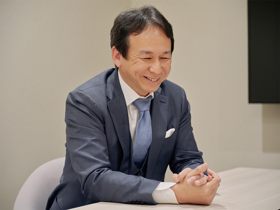 フェイラー大躍進のなぜ 八木社長が進める老舗ブランド構造改革：日経