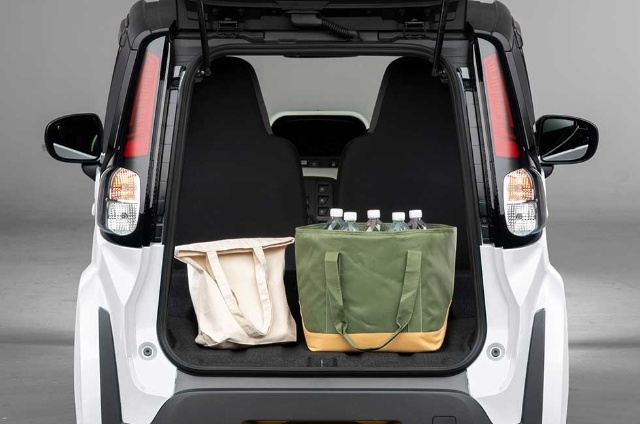 トヨタ発の2人乗り超小型EV「C+pod」が売れるための条件:日経クロス