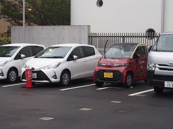 トヨタ発の2人乗り超小型ev C Pod が売れるための条件 日経クロストレンド トヨタ発の2人乗り超小型ev C Pod が売れるための条件 日経クロストレンド