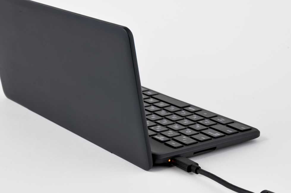 キングジム「ポメラ」DM250が高めた“筆記具”としての完成度 キングジム「ポメラ」DM250が高めた“筆記具”としての完成度