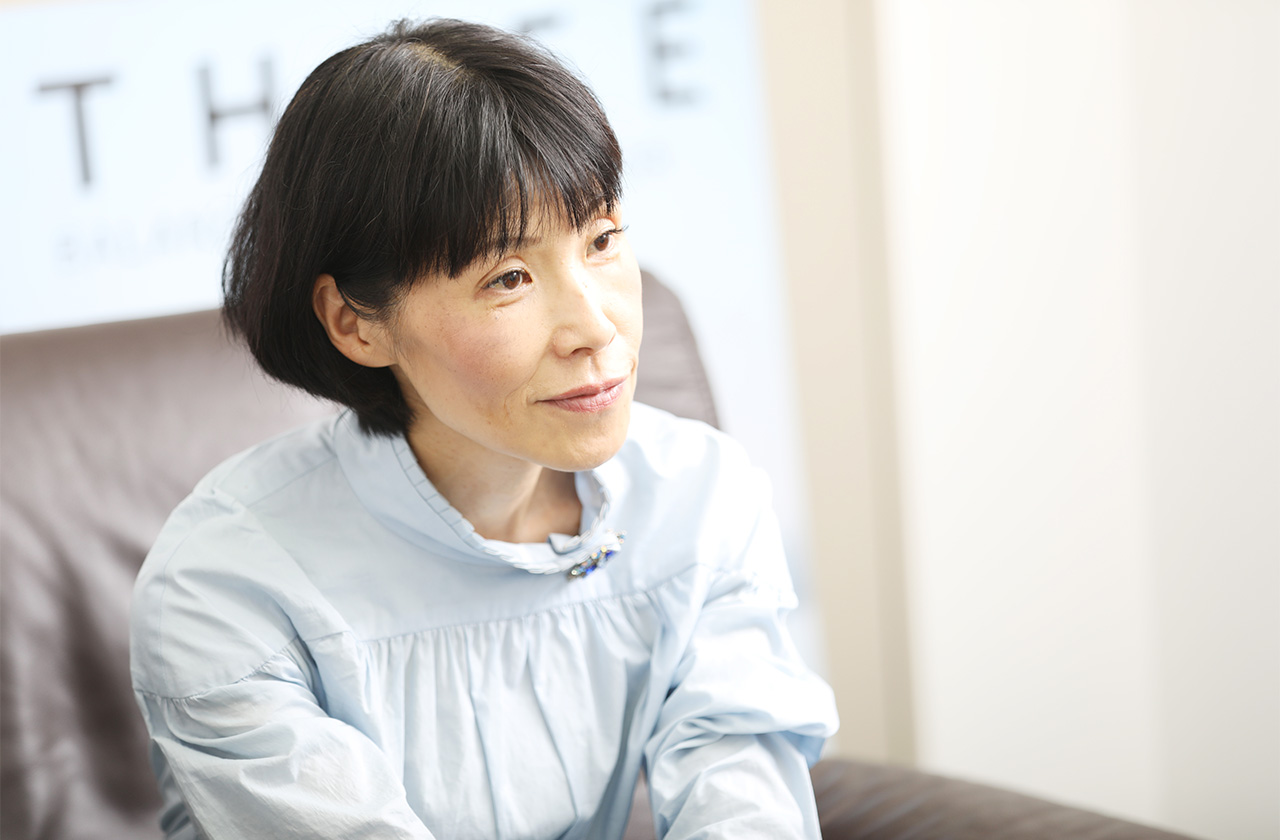 RMK、THREEの仕掛け人「真の美しさは個性に宿っている」：日経